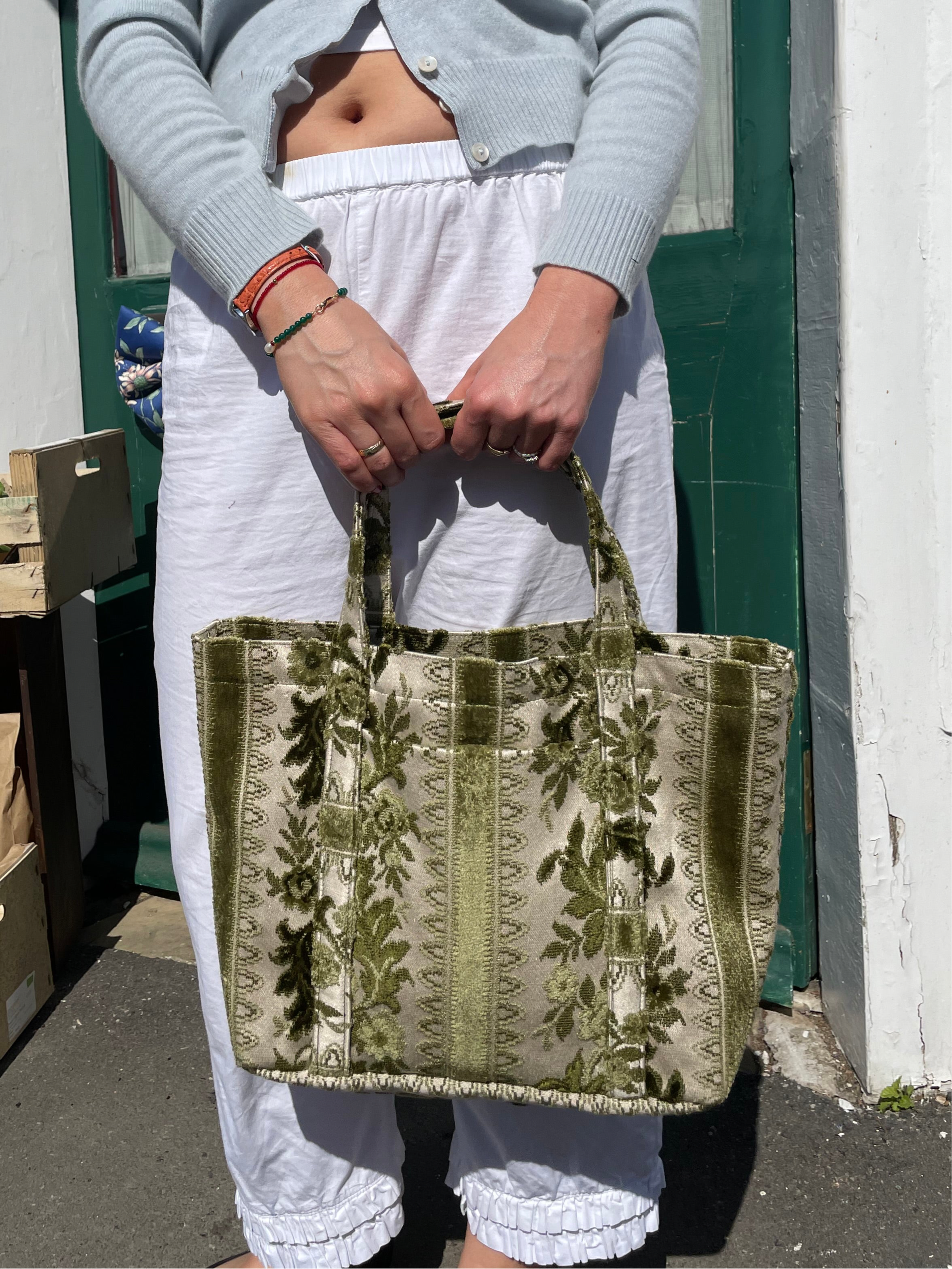 ONLY ONE LEFT - Mary Bag
