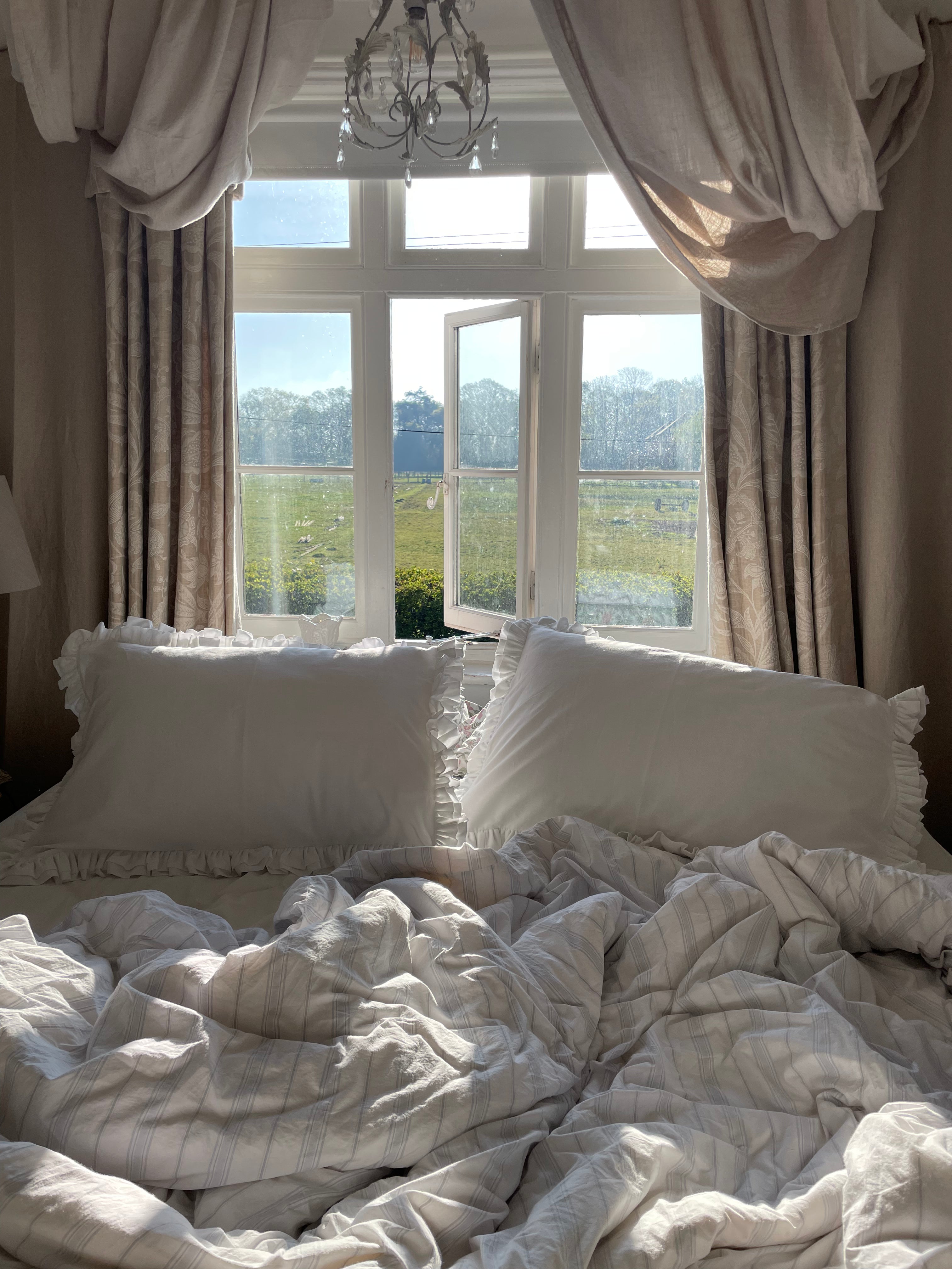 Double Ruffle Oxford Pillowcase White