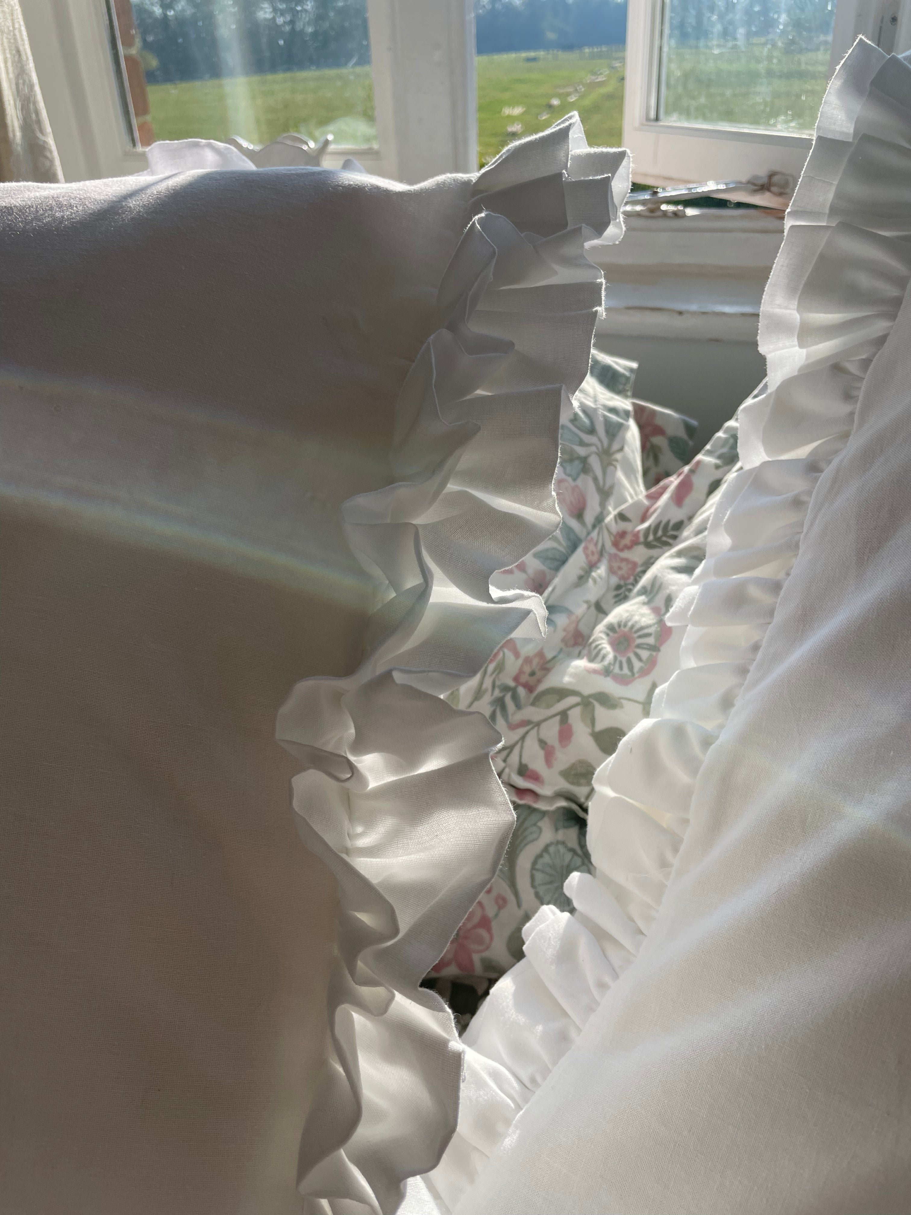 Double Ruffle Oxford Pillowcase White
