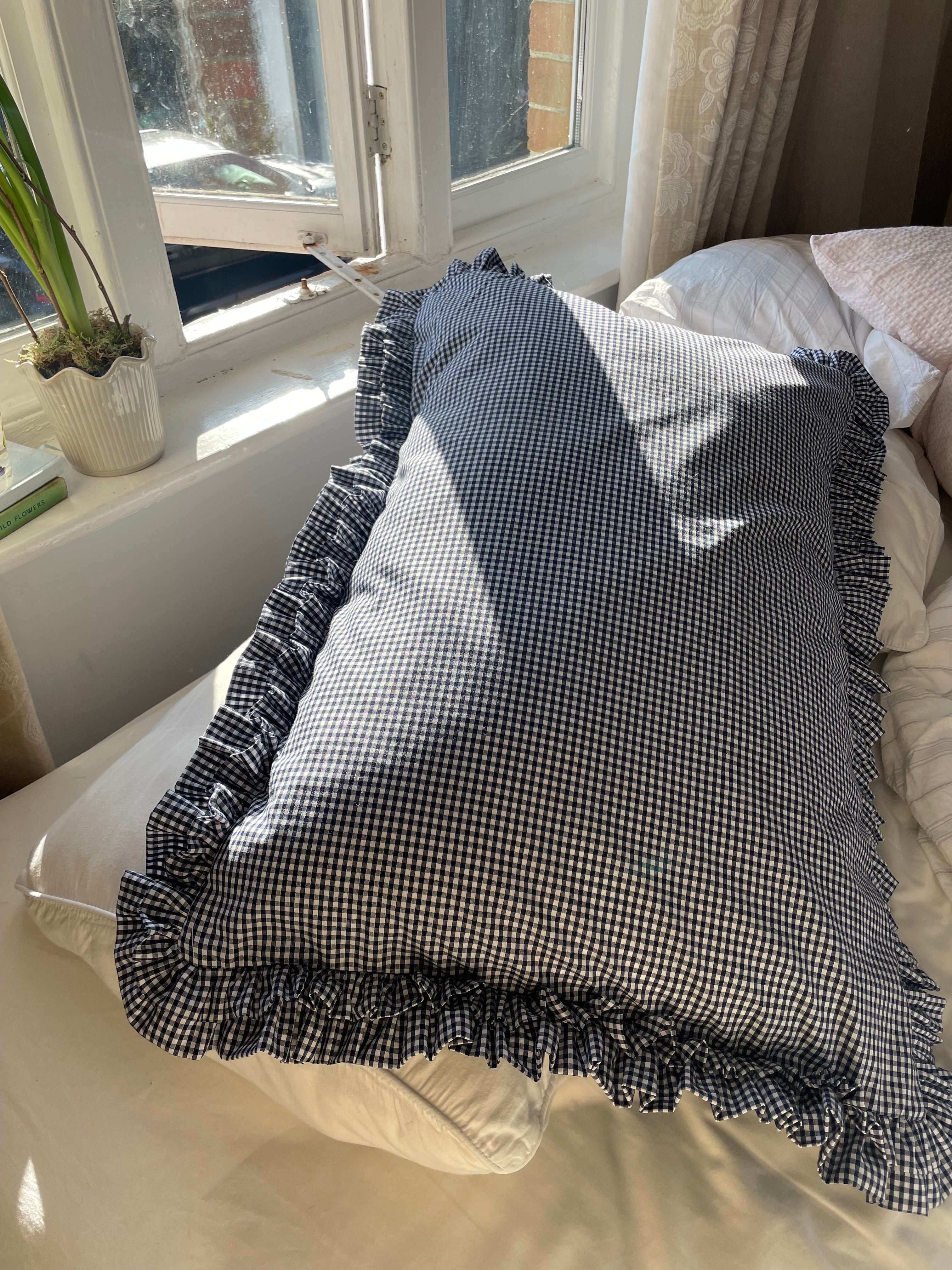 Double Ruffle Oxford Pillowcase Navy Gingham