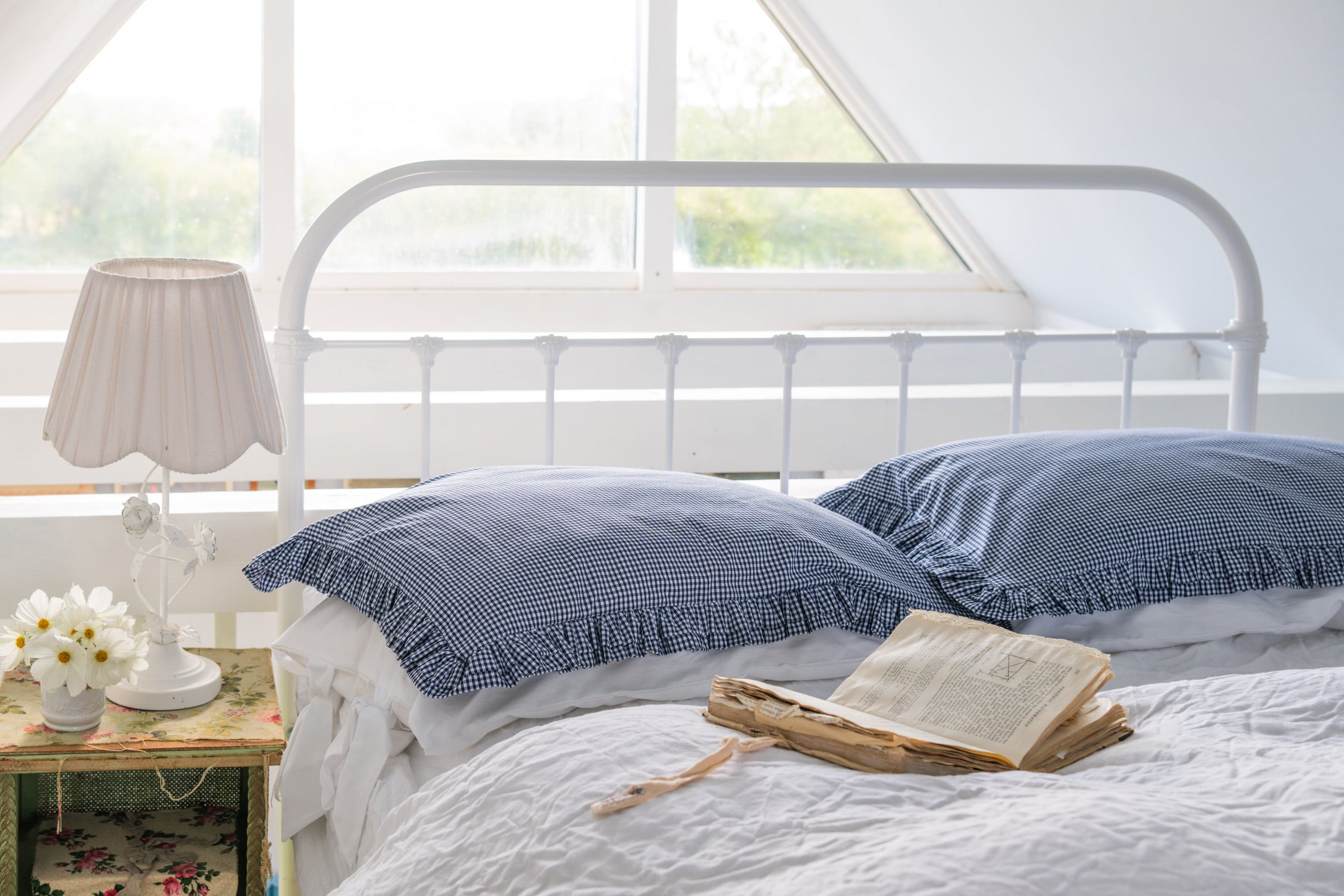 Double Ruffle Oxford Pillowcase Navy Gingham