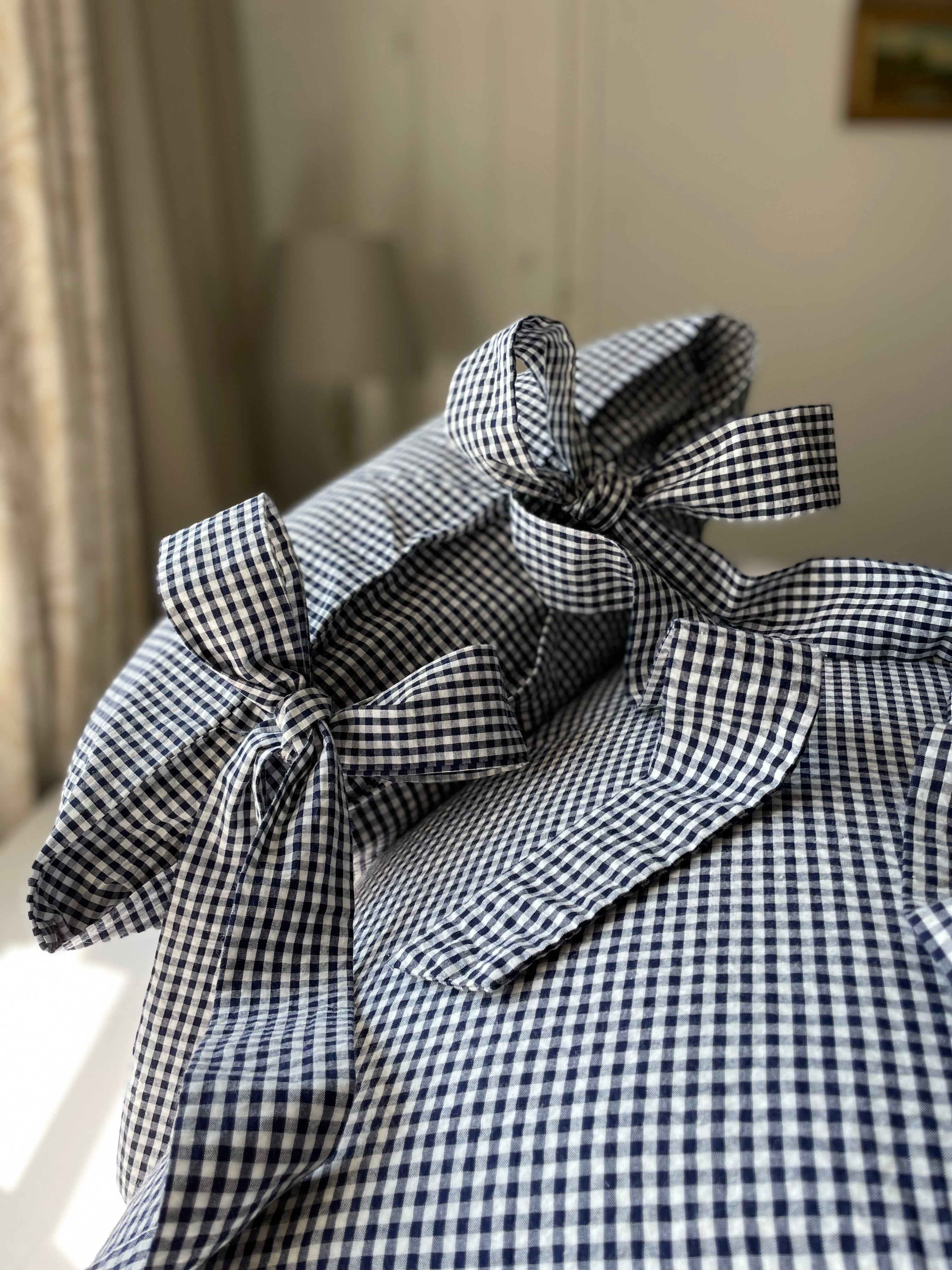 Big Bow Pillowcase Pair Navy Gingham